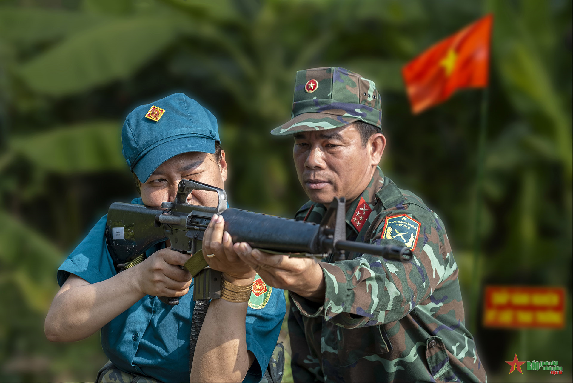 Nắng thao trường